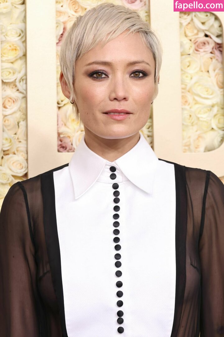 Pom Klementieff golden globes blonde